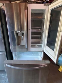 Insta-view refrigerator, French door, LG brand, 36”w.