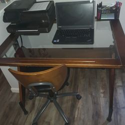 Desk And Chair 