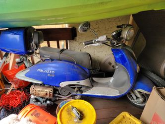 Palazzo 150 Scooter With 2000 Miles On It