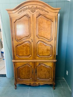 Armoire