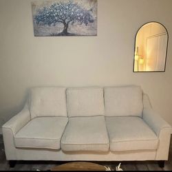 Couch for Sale !