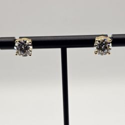 2 ct Moissanite Stud Earrings – Gold Over 925 Silver – Pass Diamond Tester