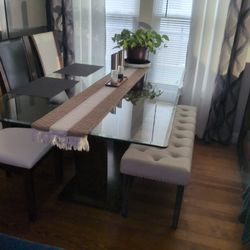 Dining Table  4 Chair 1 Bench