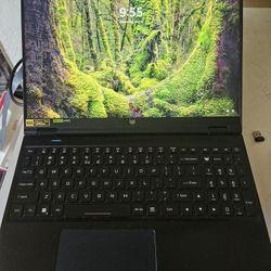Predator Helios 16 Gaming Laptop With Logitech G502X 