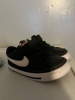 Boys' size 7 1/2 shoes