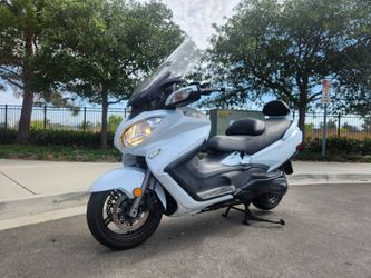 2013 Suzuki Burgman 650 Scooter