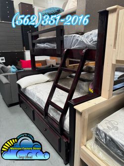 Triple bunk bed twin over full litera con trundle