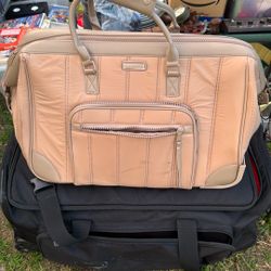 Travel Bag Like New Max Studio Soft Fabric 