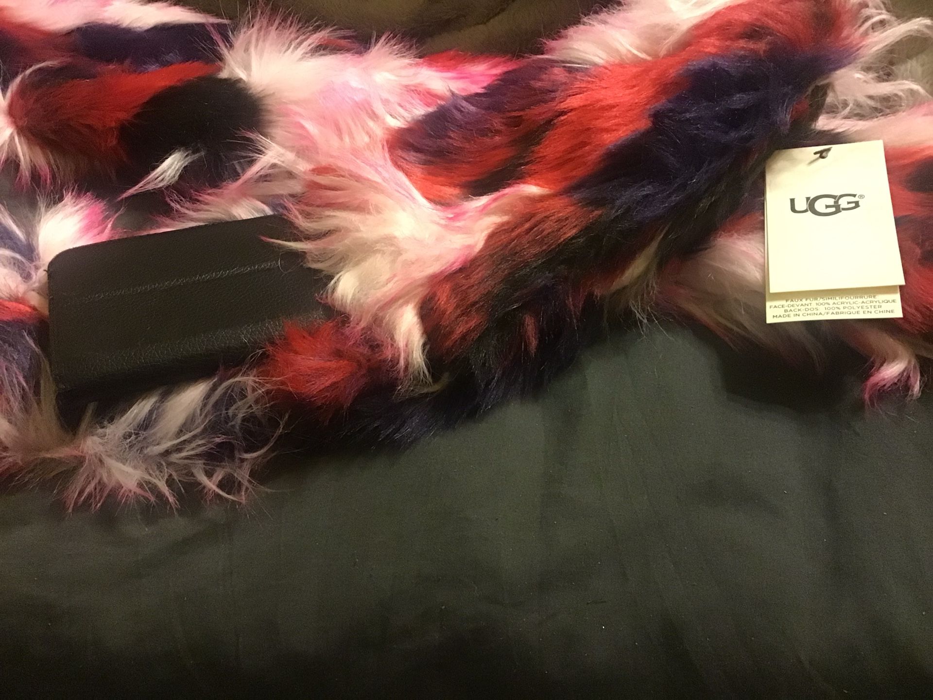 Ugg Shawl/ Neck Wrap/scarf