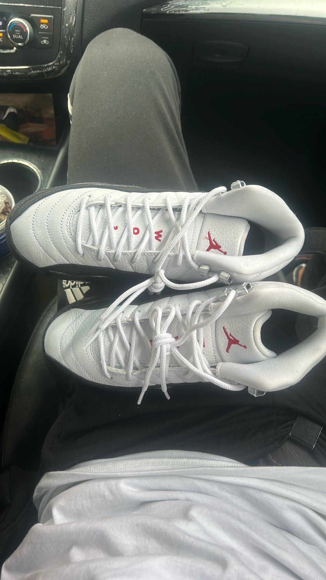 Jordan’s 12 Size 5