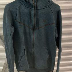 Nike Tech Sweatshirt