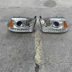 2018 Ram 1500 Headlight 