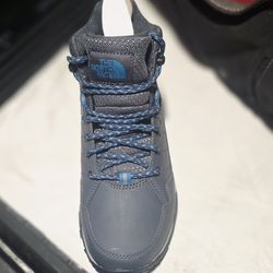 North Face Women's Storm Strike II