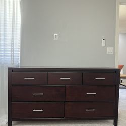 100% Wood 7-Drawer Dresser - Dark Oak