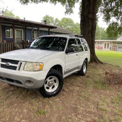 2002 Ford Explorer Sport