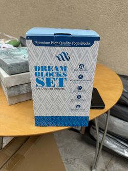 dream blocks set yoga
