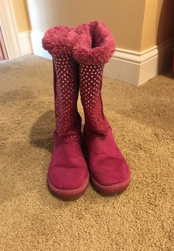 Justice girl boots, size 2.
