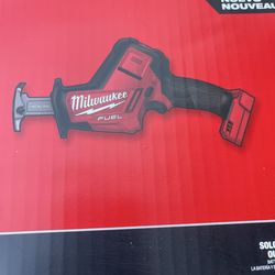 Milwaukee m18 fuel hackzall (tool only)