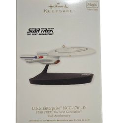 Hallmark Star Trek Ornament U.S.S. Enterprise NCC-1701-D