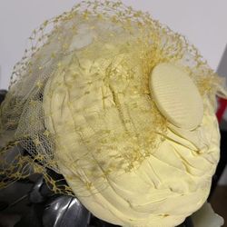 Vintage Woman’s Hat Yellow
