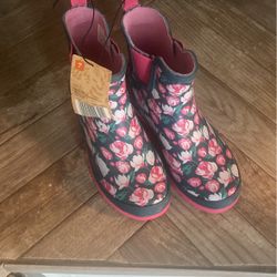 Ladies Rain Boots
