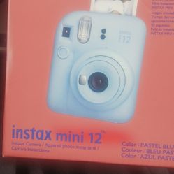 Fujifilm Instax Mini 12