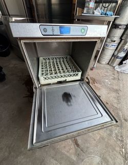 Commercial dishwasher Hobart LXe