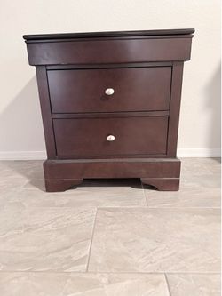 Nightstand two drawers