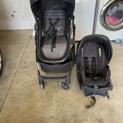 urbini stroller and car seat. Gently use