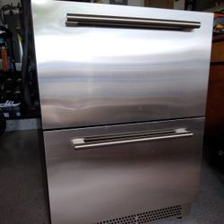 Mini Under Counter Fridge With Bottom Freezer