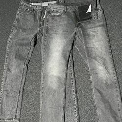 2 Pairs Of Levi 541 Size 32w 32L