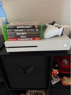 Xbox 1 s Bundle