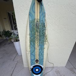 Bilt 6’ 4” surfboard 