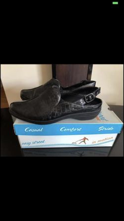 new, comfortable women's shoes, size 8-8,5
