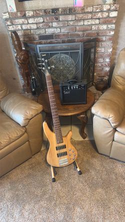 Nice Woodgrain 5-String Bass Guitar with Amplifier and guitar cord