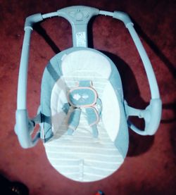 Ingenuity Swing 'n Go Portable Infant Baby Swing - Foldable, 5-Speed with Music & Timer (Neutral/Grey)