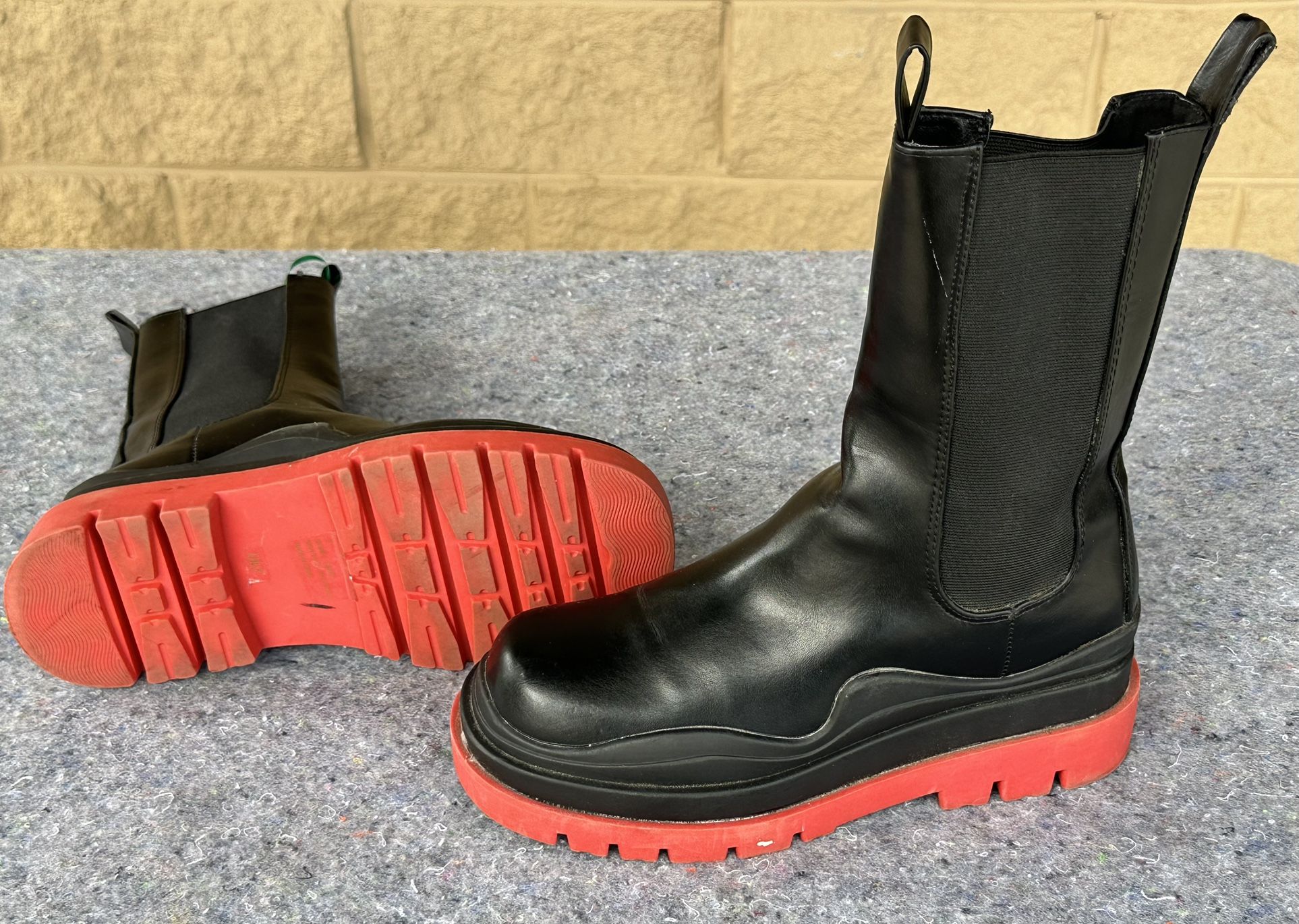 Ego Women’s Chunky Sole Ankle Biker Boots Size 9