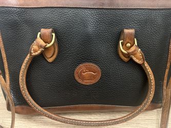 Vintage Leather Dooney And Bourke Bag 