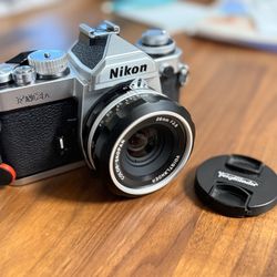 Nikon FM3a And Voigtlander 28mm Lens 