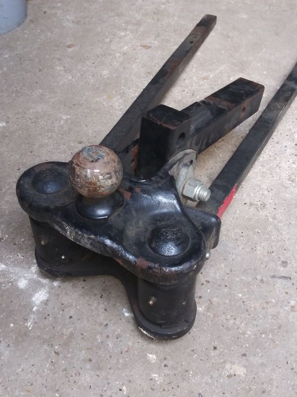 Heavy Duty Mobile Home Hitch 200 for Sale in Pasadena, TX OfferUp