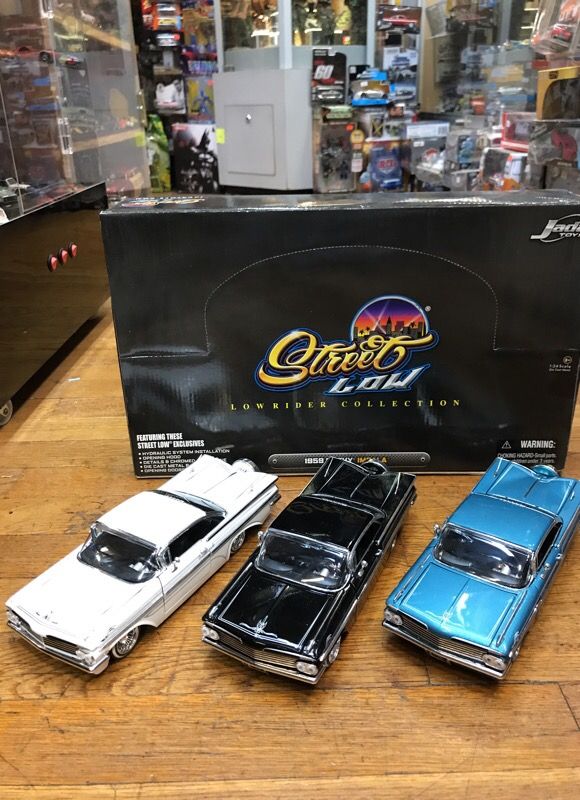 Jada Street low lowriders 1959 Chevy Impala 1:24Scale $30 each