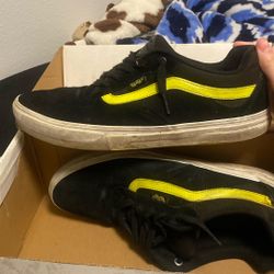 Kyle Walker Black/Sulphur Vans