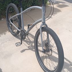 TOWNIE.... MEN'S NEW W/ DISC. BRAKES