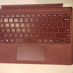 Microsoft - Surface Pro Signature Type Cover for Pro 3, Pro 4, Pro 5, Pro 6, Pro 7, Pro 7+ - Burgundy
