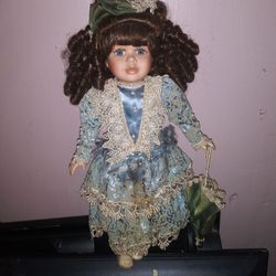 Doll Antique