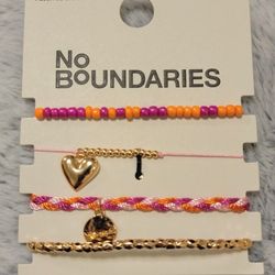 Assorted Jewelry Packs $3 each 
OR 
Mix and Match Any Two For $5 (Please See Description For Quantities)