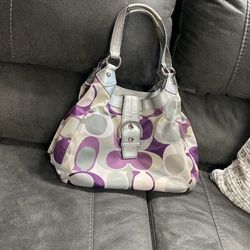 Very Good Condition Coach Purse 