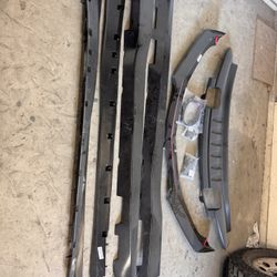 2019-22 Camaro Factory Oem Spoiler & Skirts