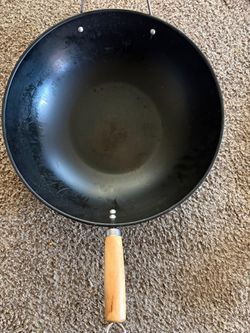 Big non stick wok