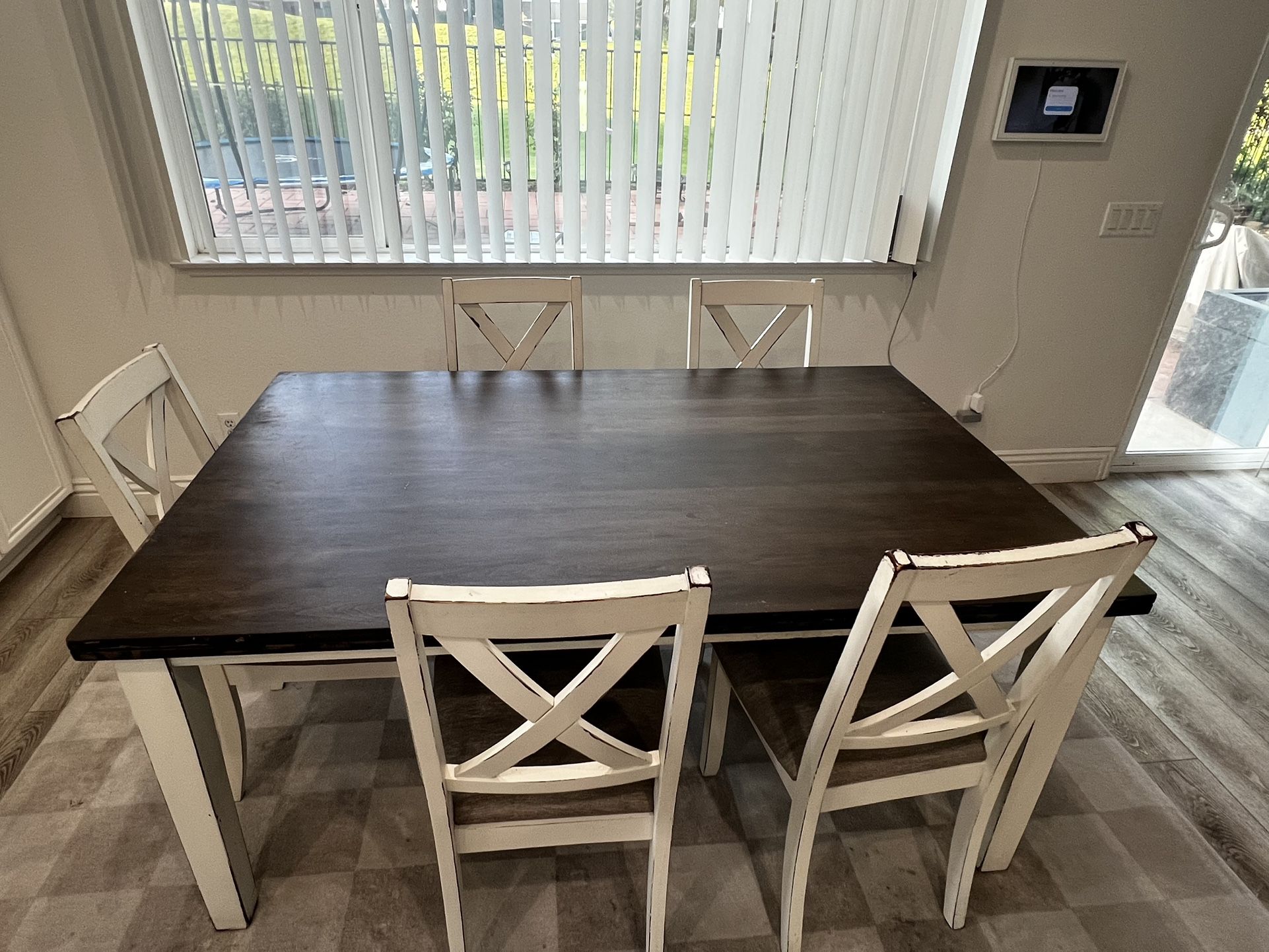 Dining Table Set